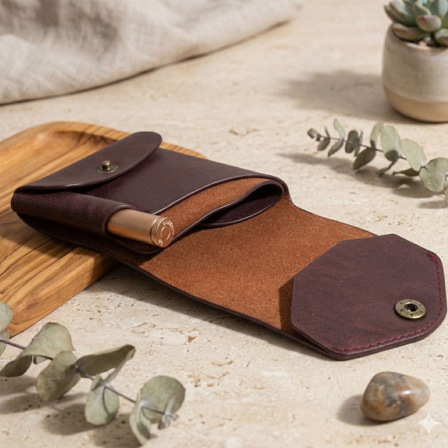 Minimal Leather Pocket Flip Wallet